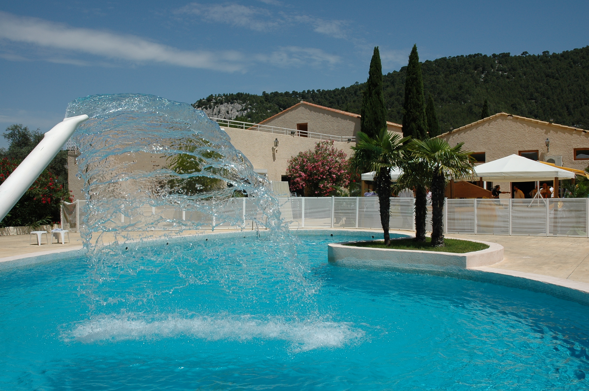 Eclairer piscine